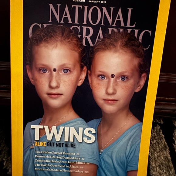 National Geographic 2012 - Complete with Maps - Picture 2 of 13